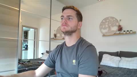 syl092 online show from 10.03.25