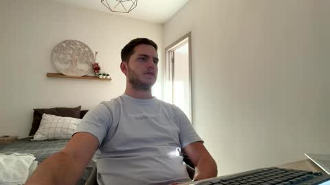 Snapshot of syl092 chatting on 04.14.26 syl092 online show from 04.14.26