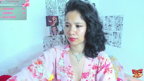 Snapshot of sylphy17 chatting on 12.15.24 sylphy17 online show from 12.15.24