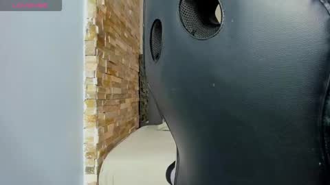 S Y L V A N A  online show from 10.22.25