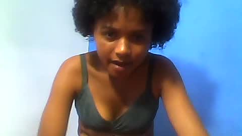Snapshot of sylvaniah01 chatting on 05.13.26 sylvaniah01 online show from 05.13.26