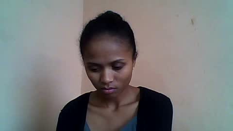 Snapshot of sylvaniah01 chatting on 06.16.26 sylvaniah01 online show from 06.16.26