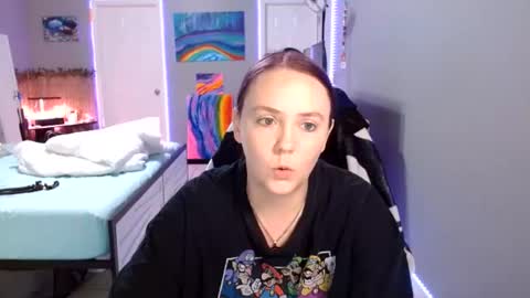 Snapshot of syndica chatting on 06.13.26 Jennah online show from 06.13.26