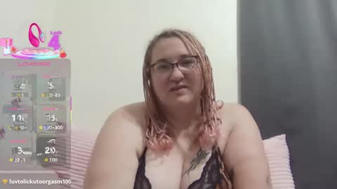 Synstress Lily online show from 04.24.26