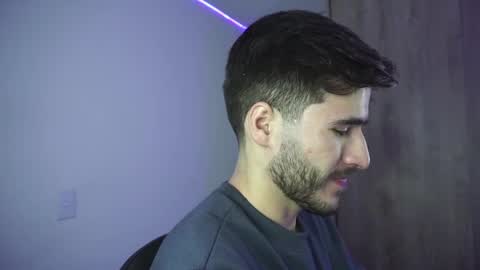 t0ny_wylie online show from 12.21.24