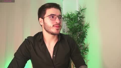 t0ny_wylie online show from 04.14.26