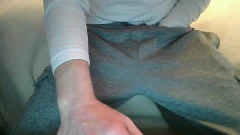 Snapshot of t8xxx3 chatting on 03.09.25 t8xxx3 online show from 03.09.25