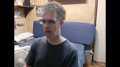 Snapshot of t_eacher5 chatting on 01.27.25 Maxi online show from 01.27.25