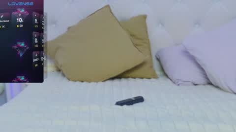 Snapshot of taahiraarabian chatting on 01.06.25 Arianna online show from 01.06.25