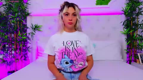 Snapshot of taahiraarabian chatting on 09.09.25 Arianna online show from 09.09.25