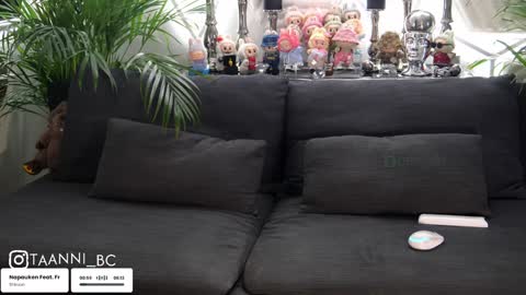 Snapshot of taanni_bc chatting on 11.09.25 TAANNI online show from 11.09.25