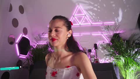 Snapshot of taanni_bc chatting on 11.13.25 TAANNI online show from 11.13.25