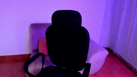 Snapshot of tabitapurple chatting on 12.28.24 TABITA online show from 12.28.24