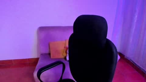 Snapshot of tabitapurple chatting on 01.06.25 TABITA online show from 01.06.25