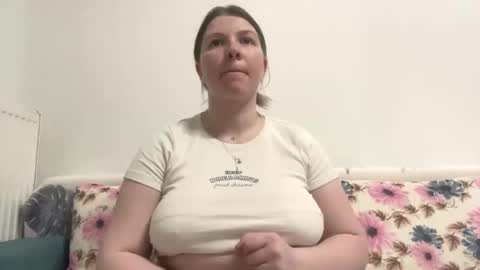 Snapshot of taboo_total_sex chatting on 04.16.26 Alice online show from 04.16.26