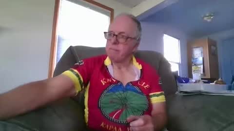 Snapshot of tacrunner66_ chatting on 04.29.26 tacrunner66_ online show from 04.29.26