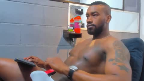 Tafari Zulu online show from 01.04.25