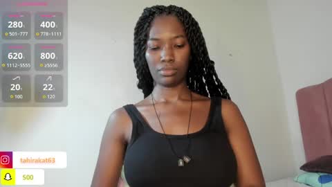 Snapshot of tahira_21 chatting on 05.29.26 Tahira online show from 05.29.26