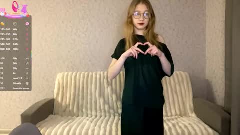 Snapshot of tainastoa chatting on 01.07.26 Tessa online show from 01.07.26