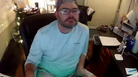 TaintNuzzler online show from 12.13.25