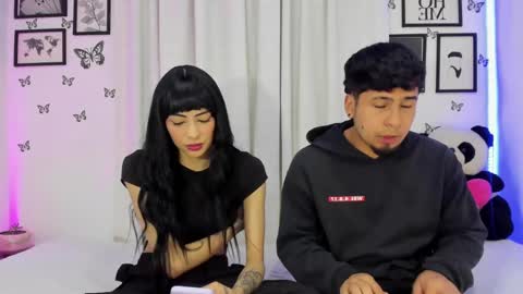 Snapshot of tainy_n_harley chatting on 12.22.24 Liam and Juli online show from 12.22.24