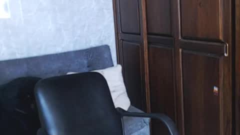 Tairon Tucke online show from 12.19.24