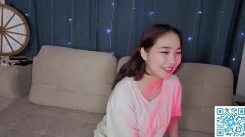 Soo Ying online show from 01.14.26