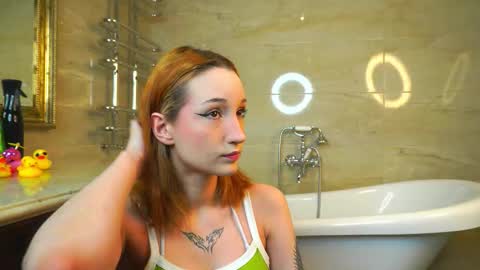 im Lally online show from 01.18.26