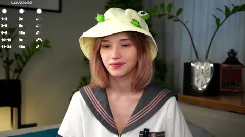 Mia online show from 02.16.25