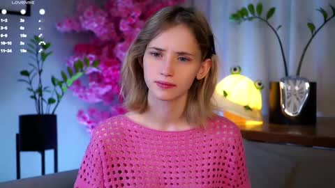 Mia online show from 02.28.25