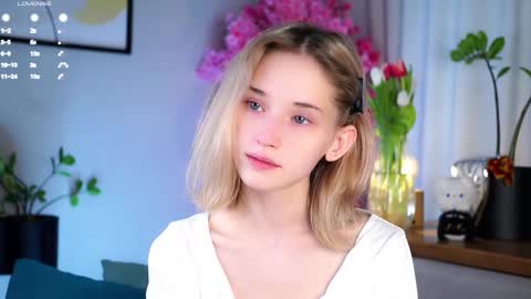 Mia online show from 03.09.25