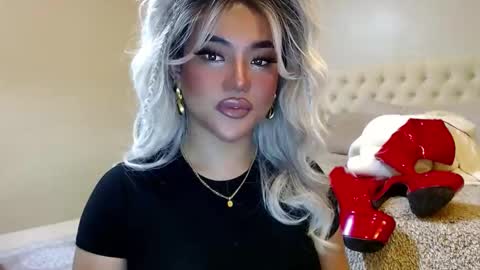 Snapshot of takemeinheaven1 chatting on 01.24.25 Lena online show from 01.24.25