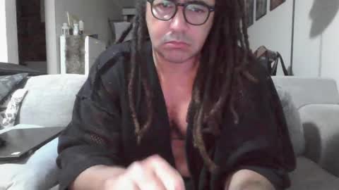 Snapshot of talent_scout_1 chatting on 12.17.24 Edge Master Flash online show from 12.17.24