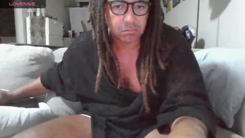 Snapshot of talent_scout_1 chatting on 01.01.25 Edge Master Flash online show from 01.01.25
