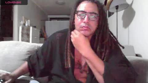 Snapshot of talent_scout_1 chatting on 02.10.25 Edge Master Flash online show from 02.10.25