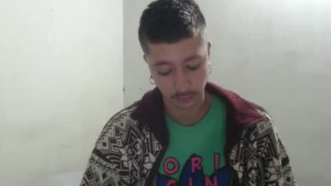 Snapshot of talhi_ chatting on 12.02.25 talhi_ online show from 12.02.25