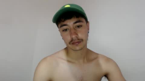 Snapshot of talhi_ chatting on 05.25.26 talhi_ online show from 05.25.26