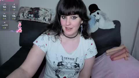 Snapshot of talia_bloodina chatting on 04.23.26 Talia Bloodina online show from 04.23.26