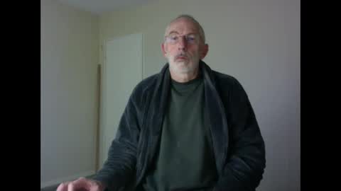 Snapshot of taliesin4321 chatting on 11.09.25 Jack Pierrot online show from 11.09.25