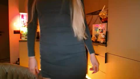 Snapshot of taliiyafiredream chatting on 02.06.26 Kira online show from 02.06.26