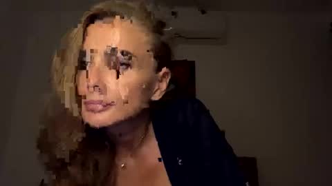 Snapshot of talin19 chatting on 09.16.25 Talin19 online show from 09.16.25