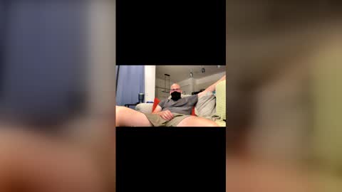 Snapshot of tall_guy96 chatting on 05.17.26 Mason Lane online show from 05.17.26