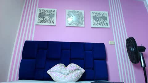 tall_hot_brunette online show from 01.10.26