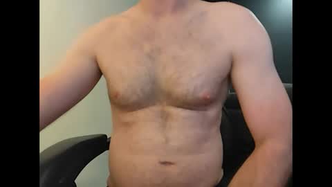 Snapshot of talljay91 chatting on 05.03.26 Just ask for it online show from 05.03.26