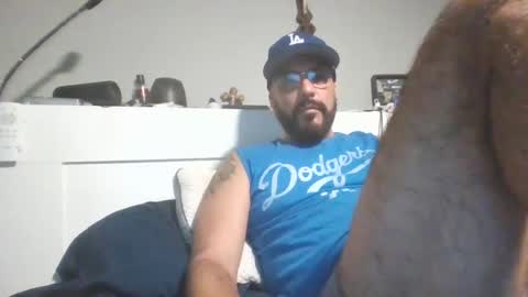 Snapshot of talllatino310 chatting on 10.02.25 talllatino310 online show from 10.02.25