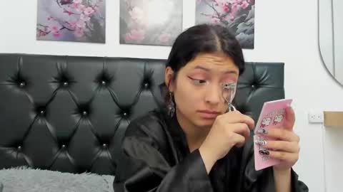 Hi im sara online show from 06.27.26