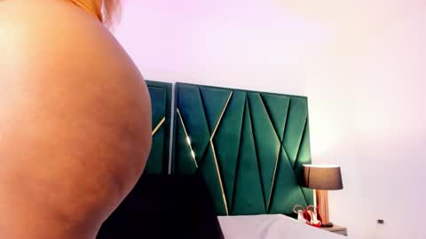 Tamara  online show from 09.21.25