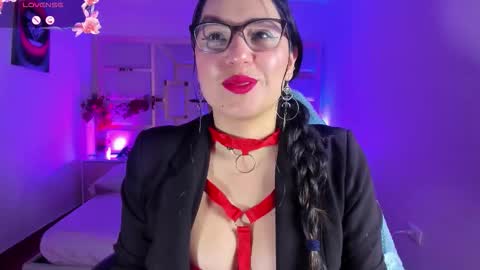 Snapshot of tamara_rouse1 chatting on 10.19.25 tamara online show from 10.19.25