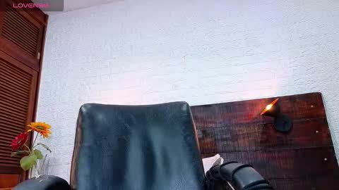    online show from 11.25.25