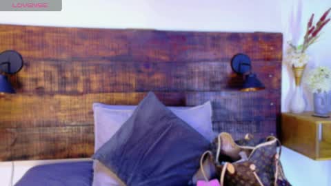    online show from 04.01.26